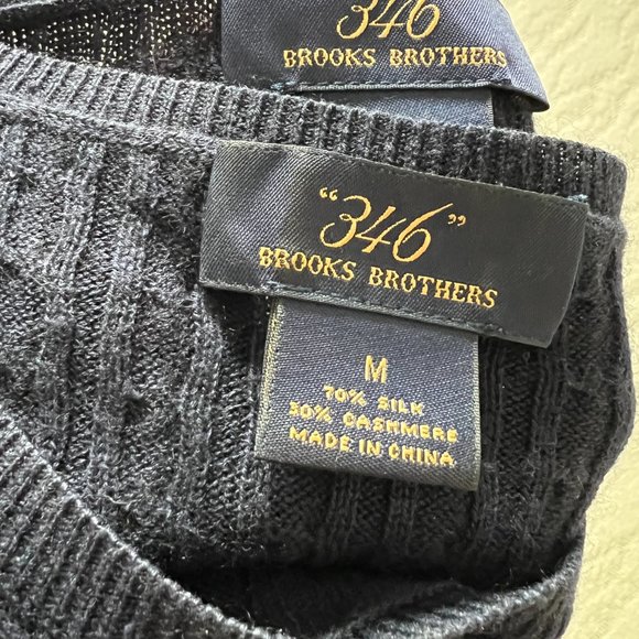 Brooks Brothers Navy Two-Piece Sweater Set - Picture 3 of 3